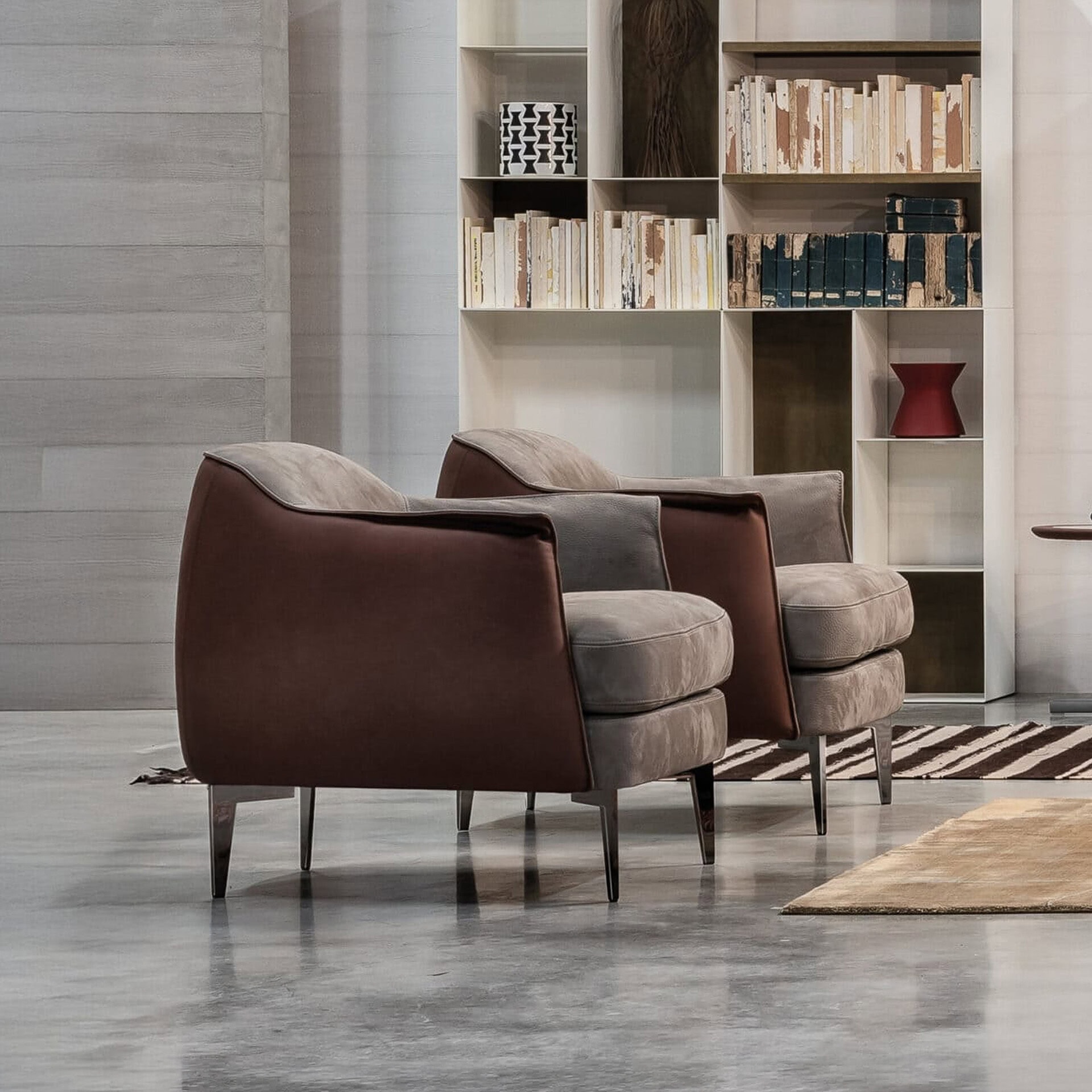 Elegant Bohème upholstered lounge armchair with plush cushions and sleek design. Perfect for modern.