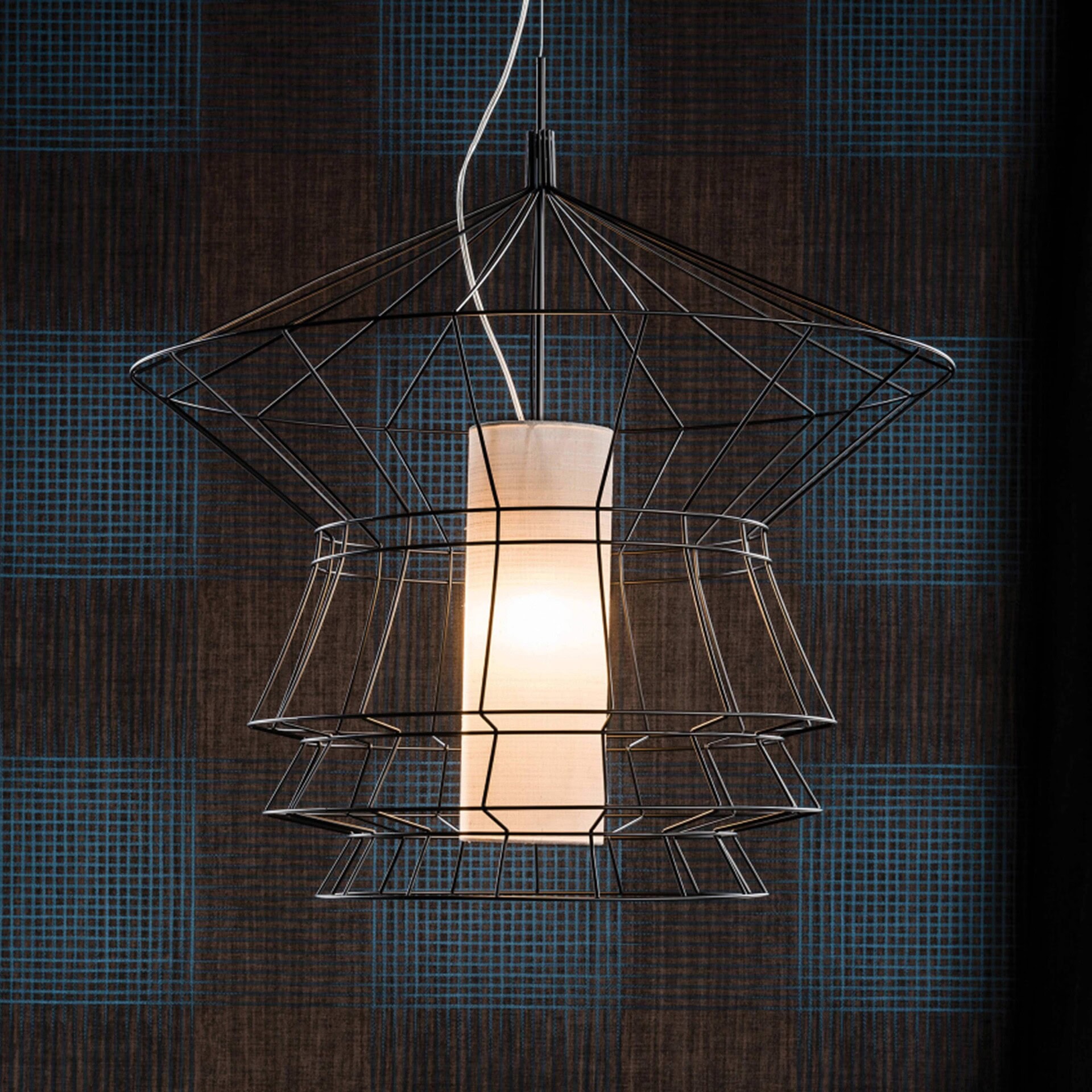 Zeppelin Suspension Light | Modern Light | Interior Design