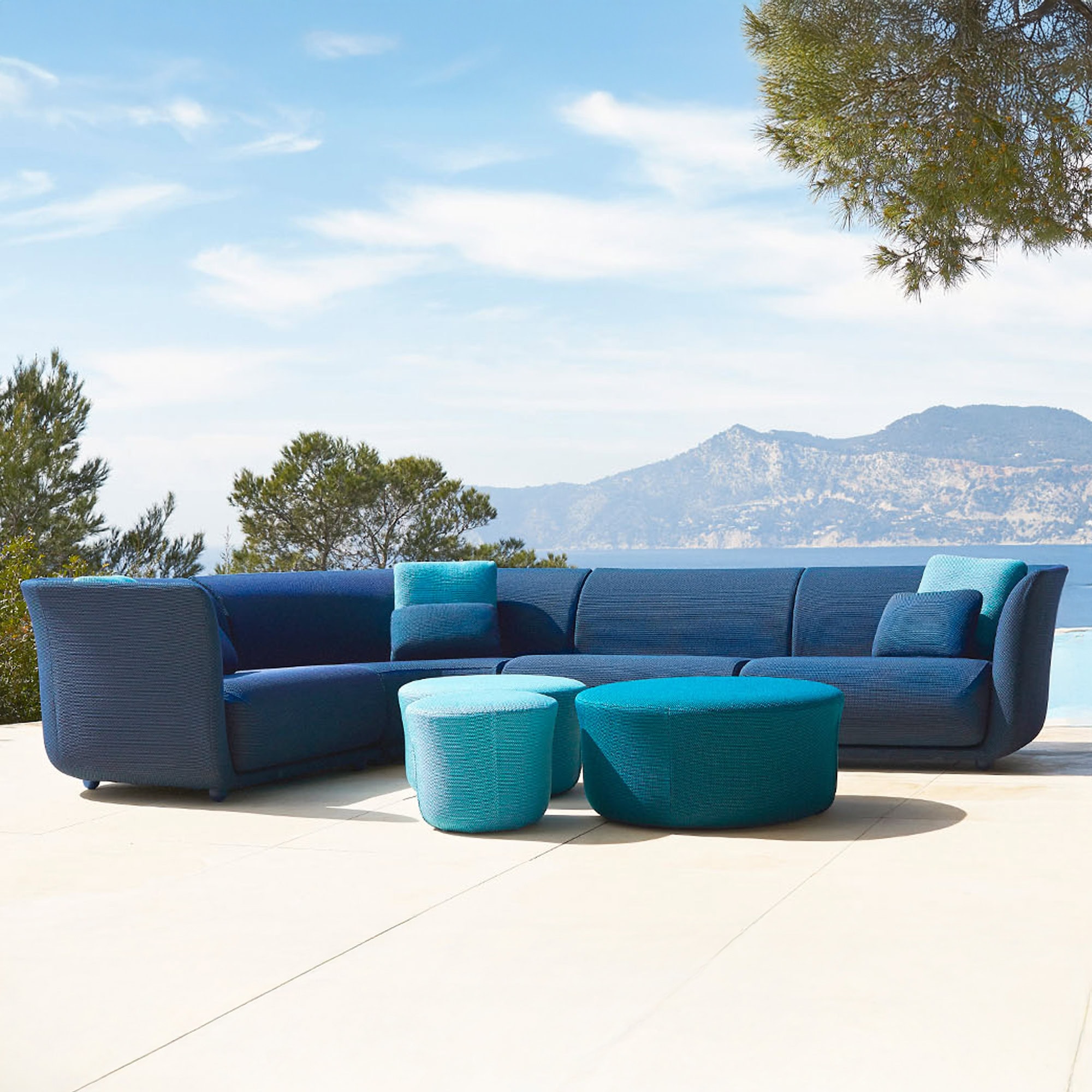 Buried Treasure in Fort Lauderdale - vondom-suavesectional-1