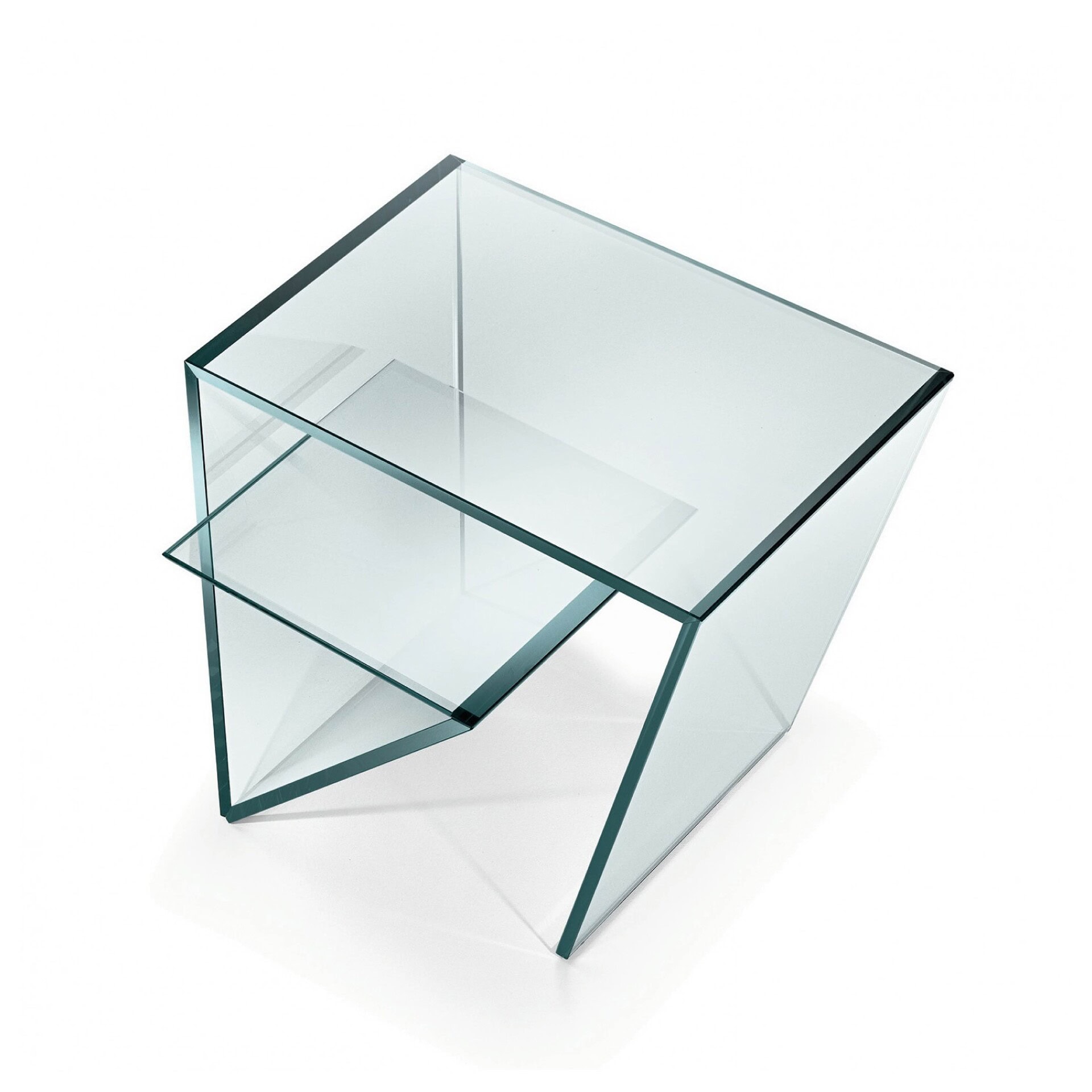 Elegant glass nesting tables for modern home decor, stylish and functional furniture.