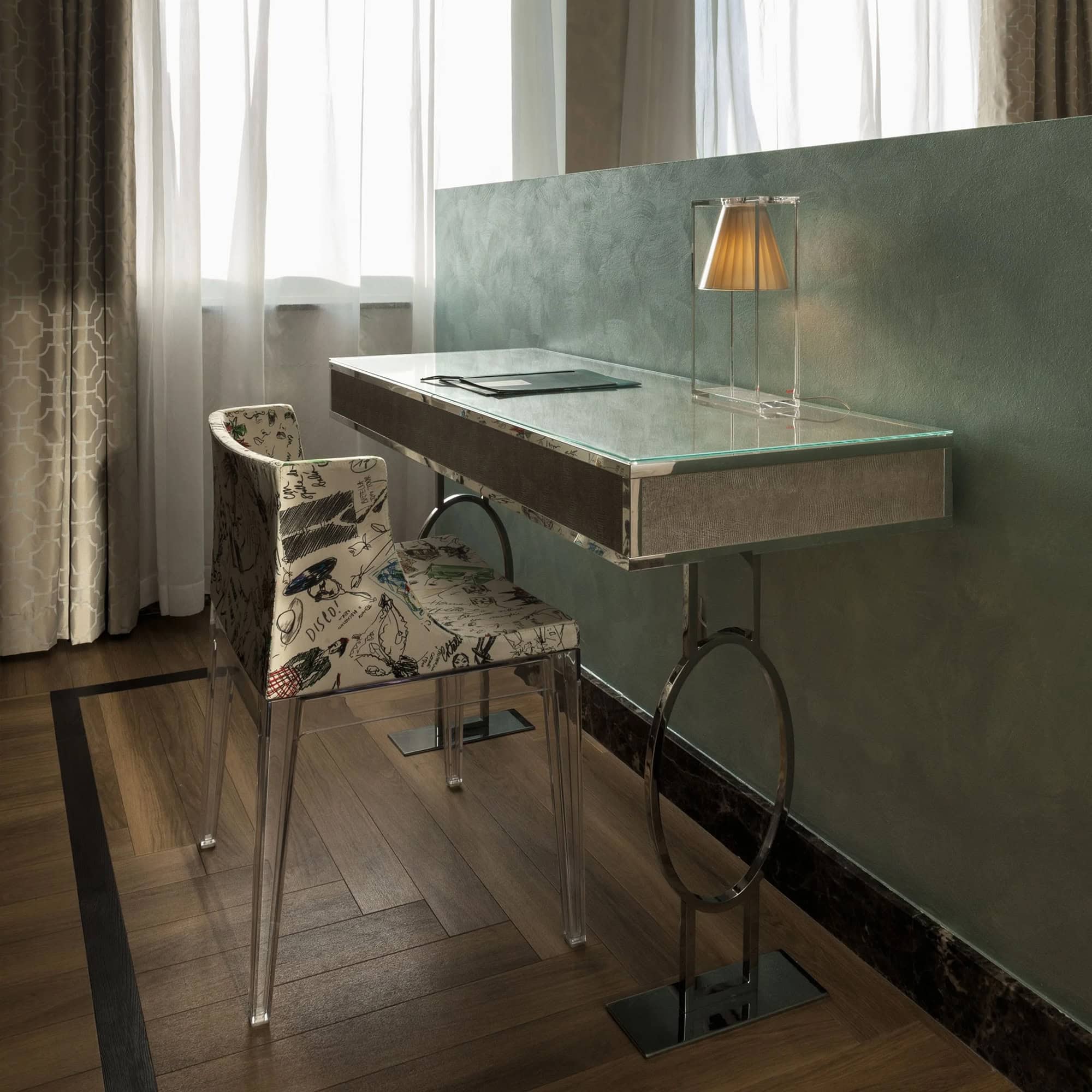 A.I. Chair - kartell-mademoisellekravitzarmchair-6
