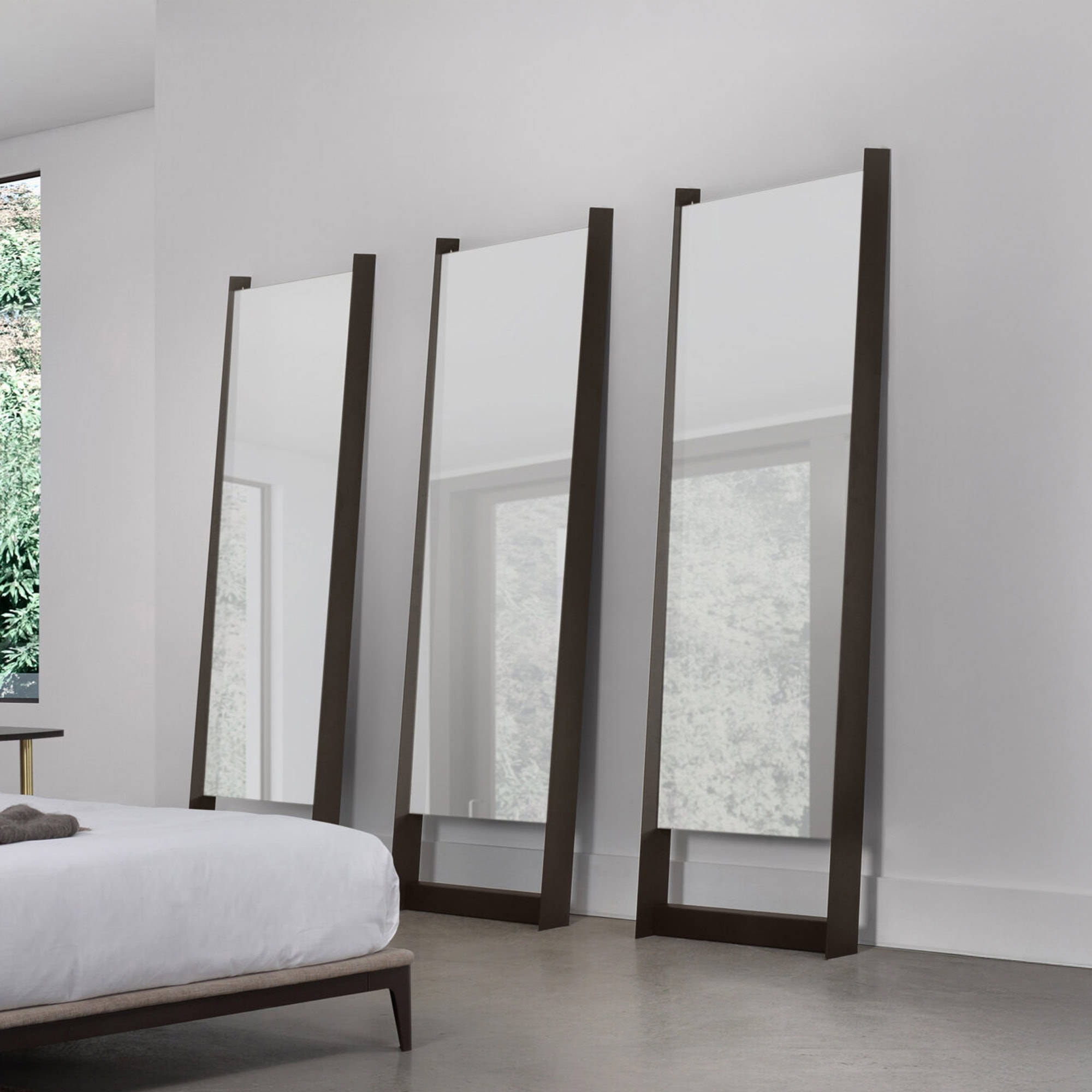 Shadow Mirror - trica-edgemirror-1