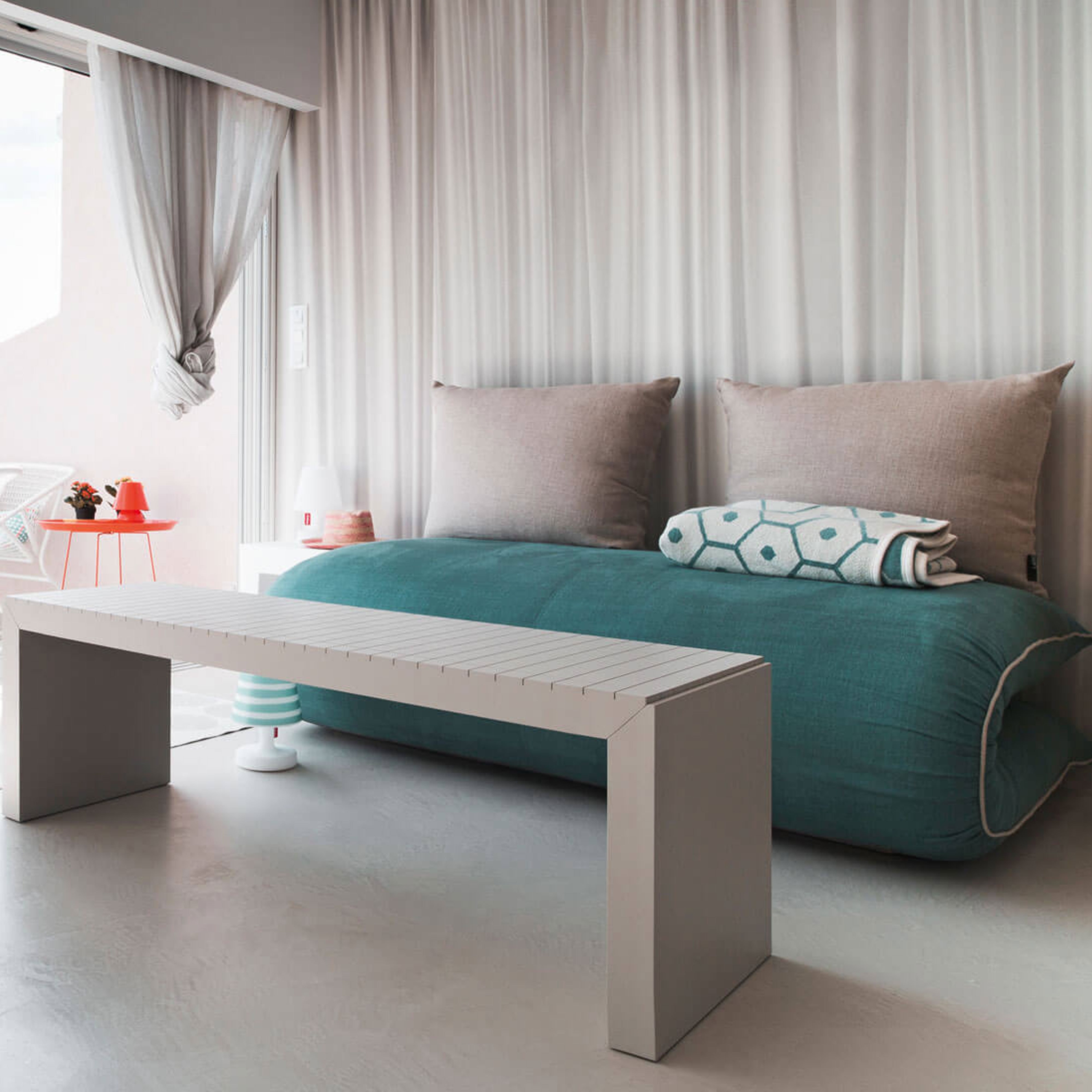 lago chama sofa bed featured