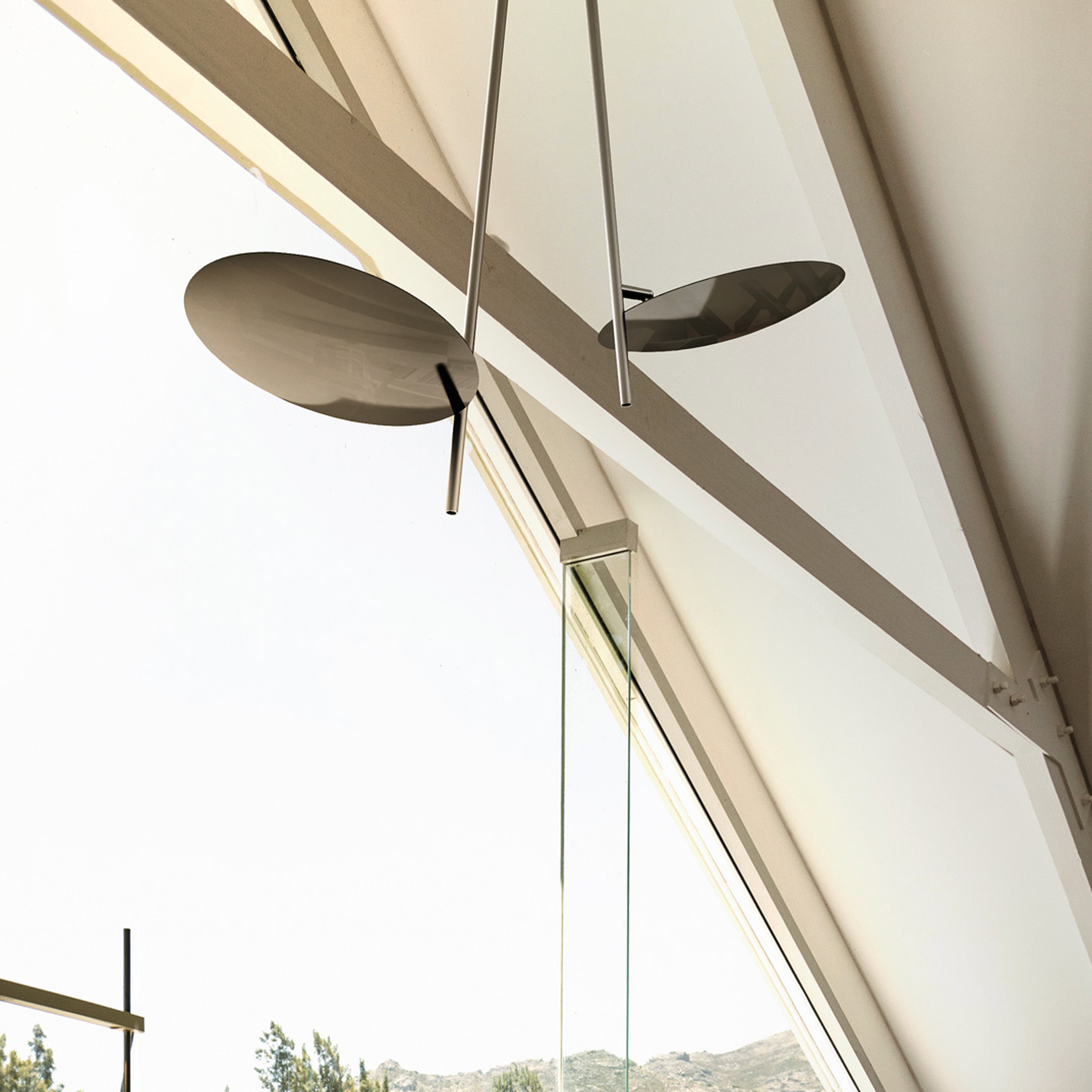 lederam c2 lamp featured