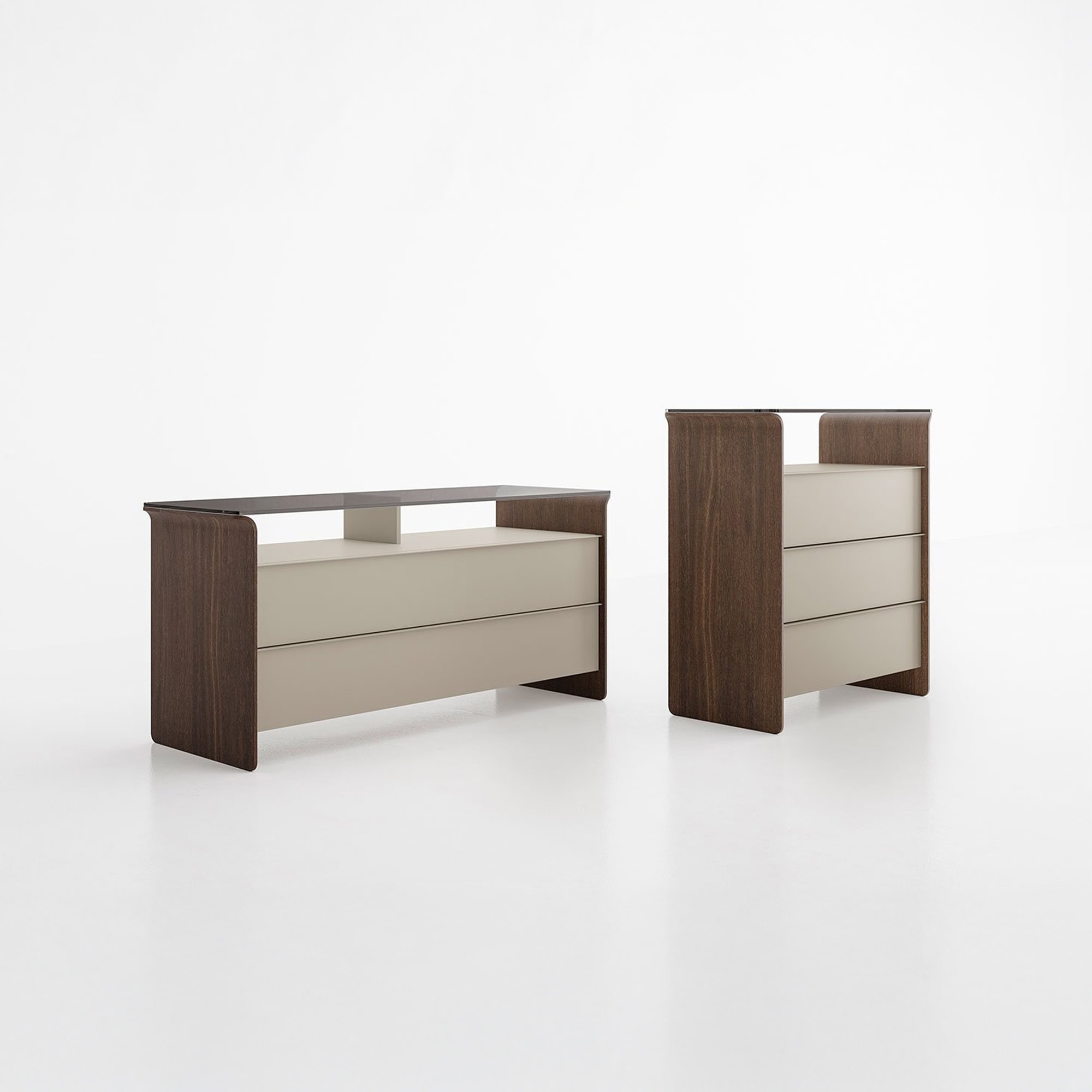 Pianca Nota Dressers in two-tone finish showing wood sides and lacquered fronts, angled view.