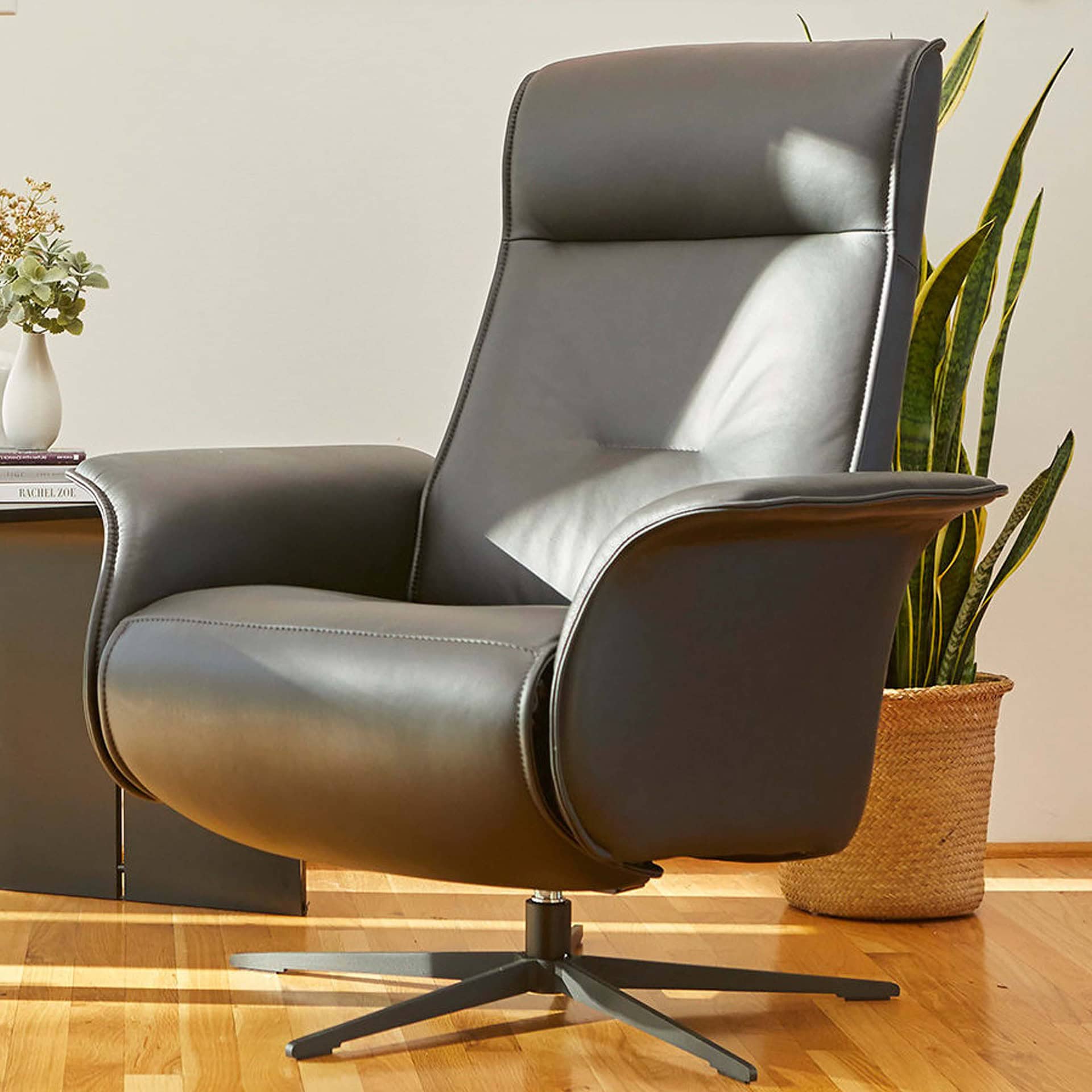 finn recliner featured