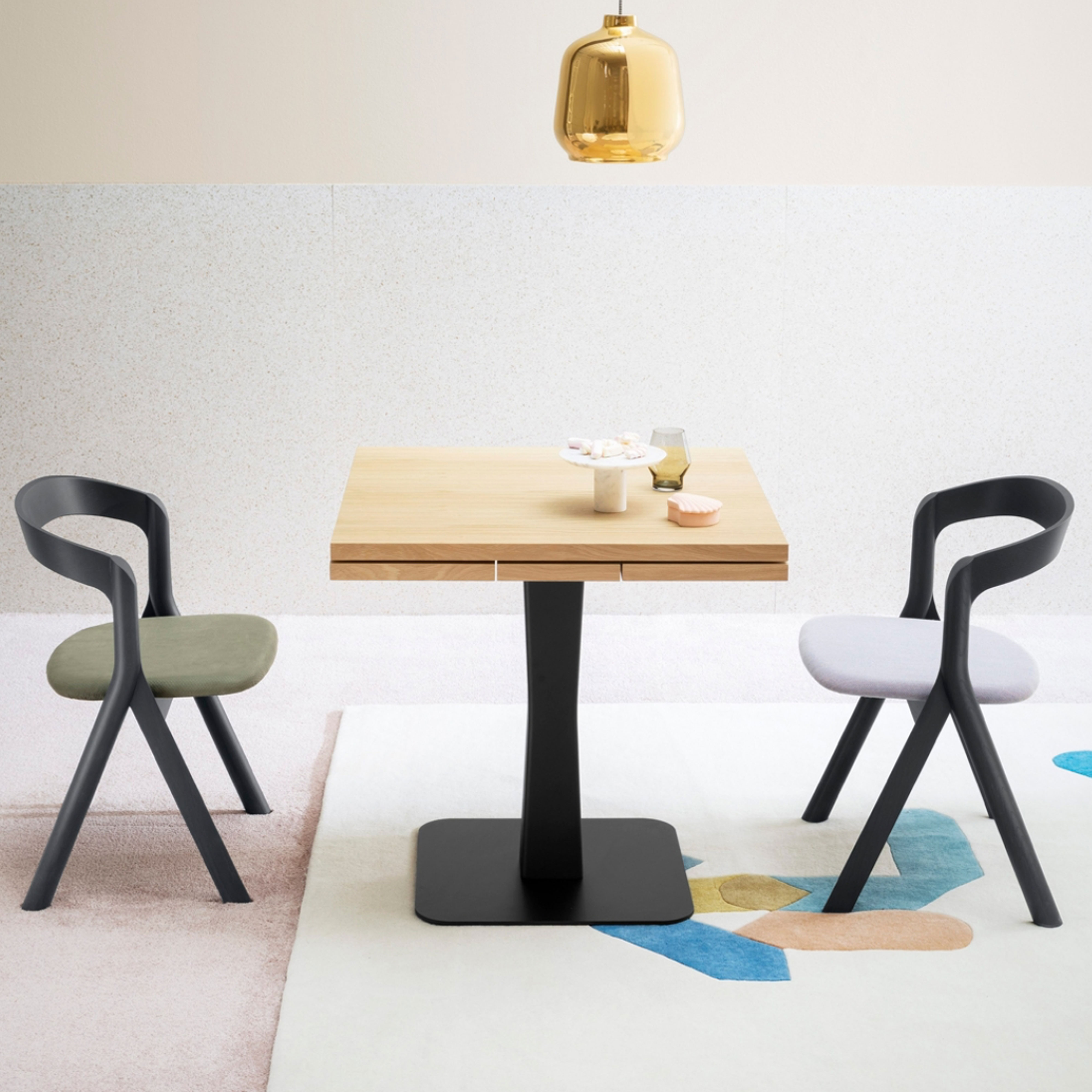 Gualtiero Table - miniforms-gualtiero-table-featured