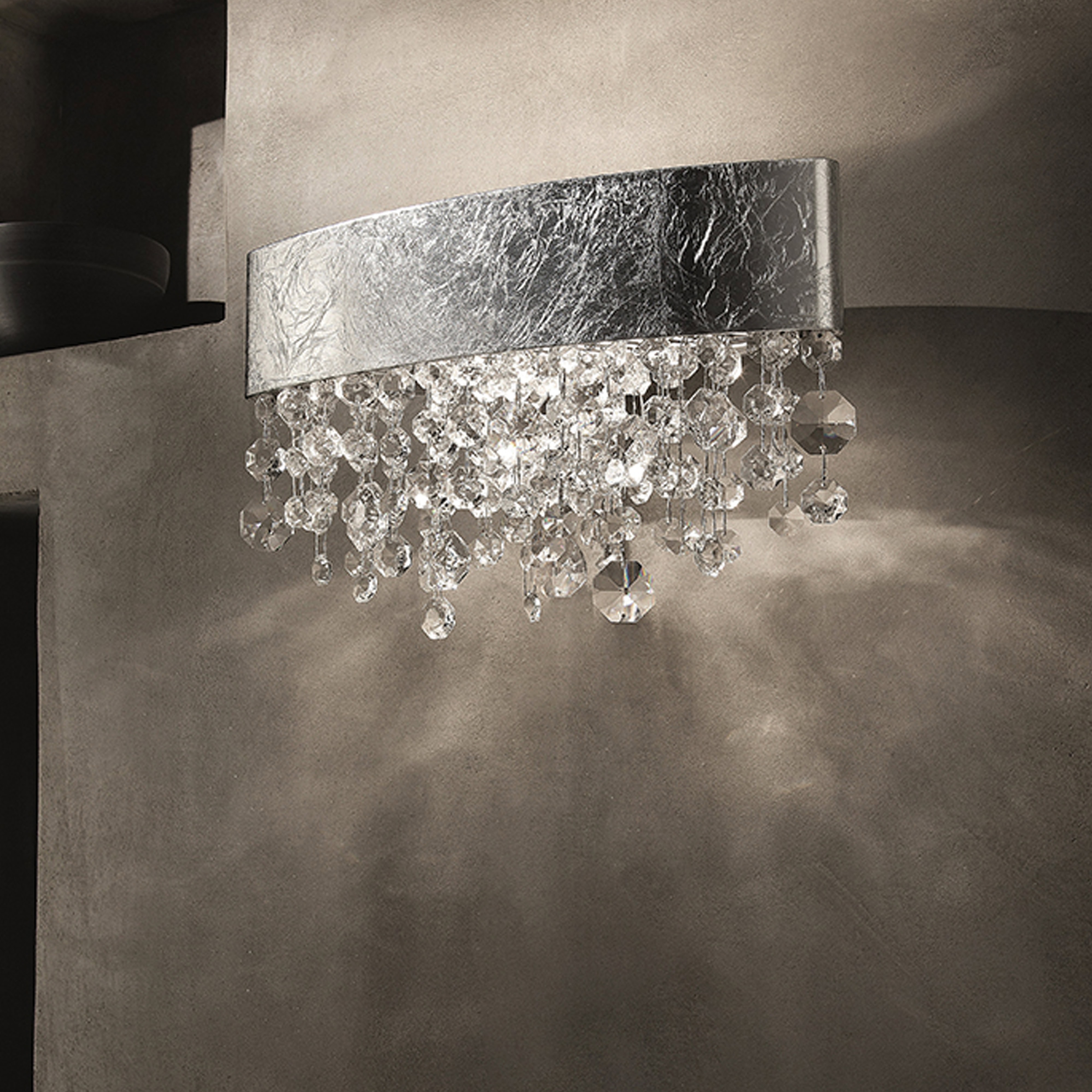 ola wall lamp featured