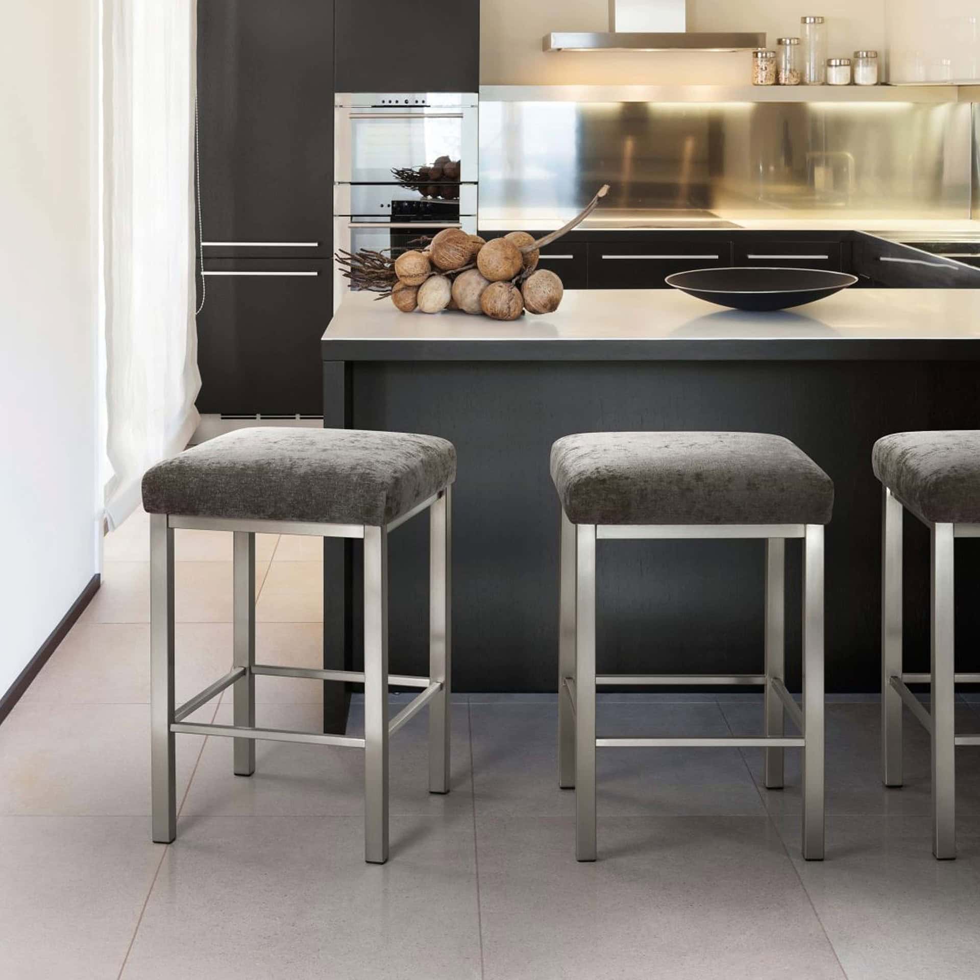 trica day barstool featured