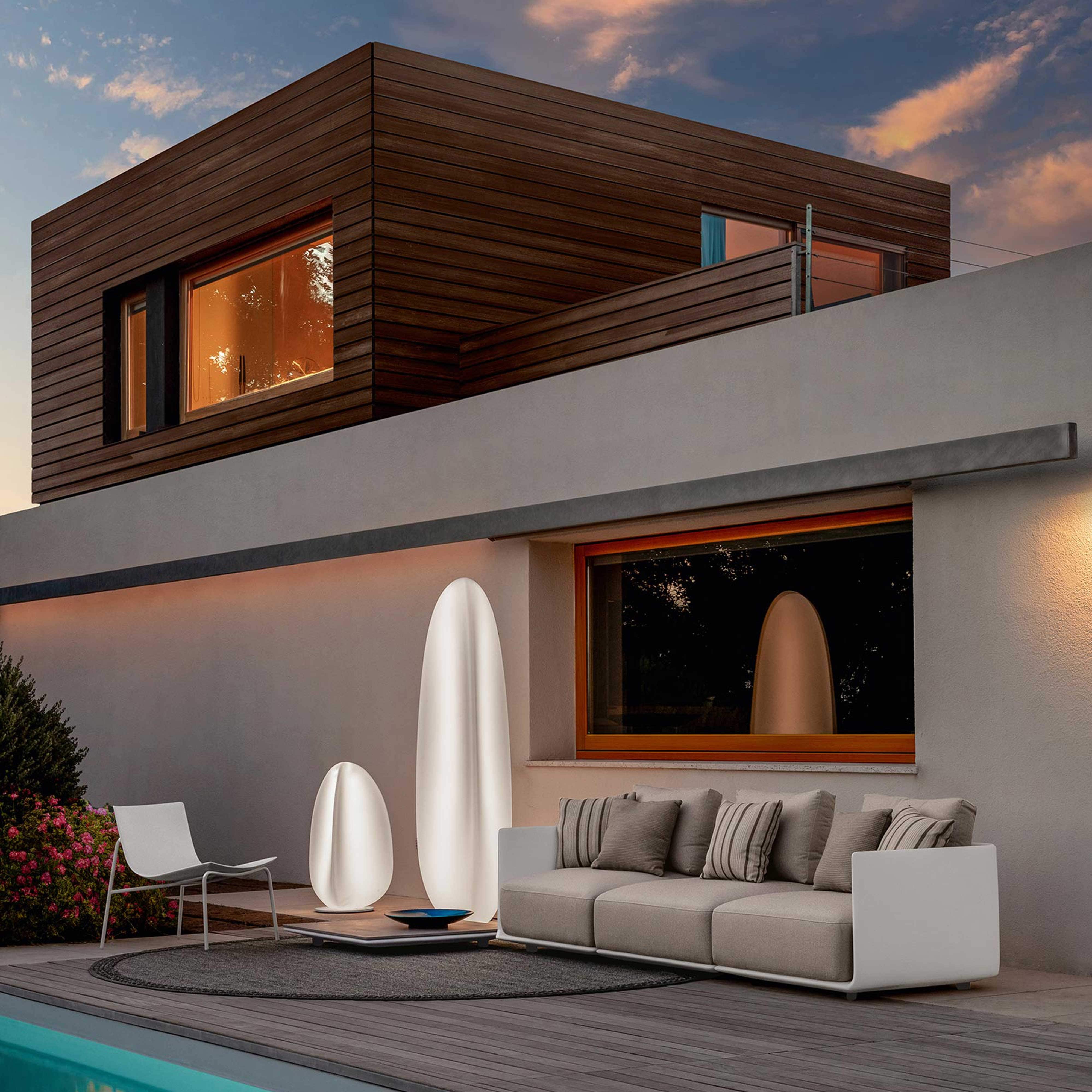 4 Ways to Brighten Your Outdoor Space - Male-Lamp-3