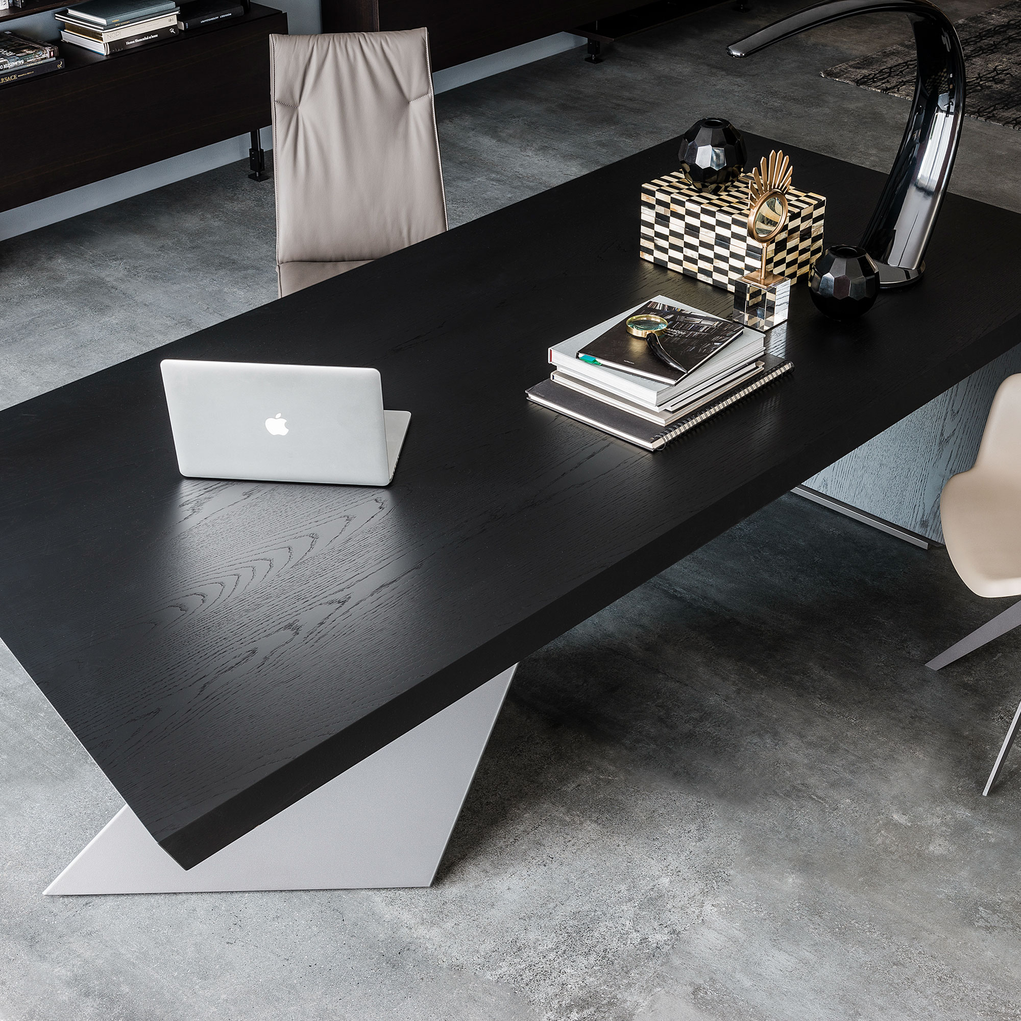 Nasdaq Office Desk - cattelanitalia-nasdaqofficedesk-2
