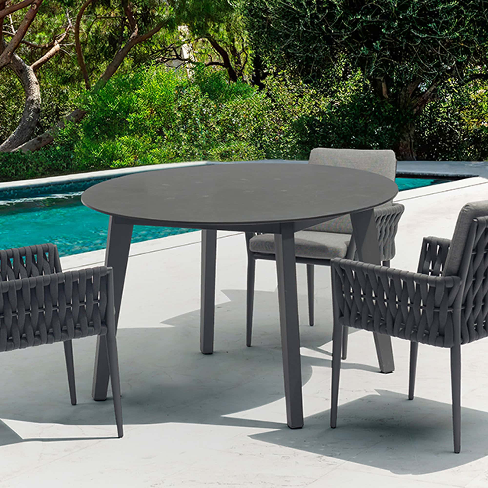Diva Round Table - diva-round-table-2