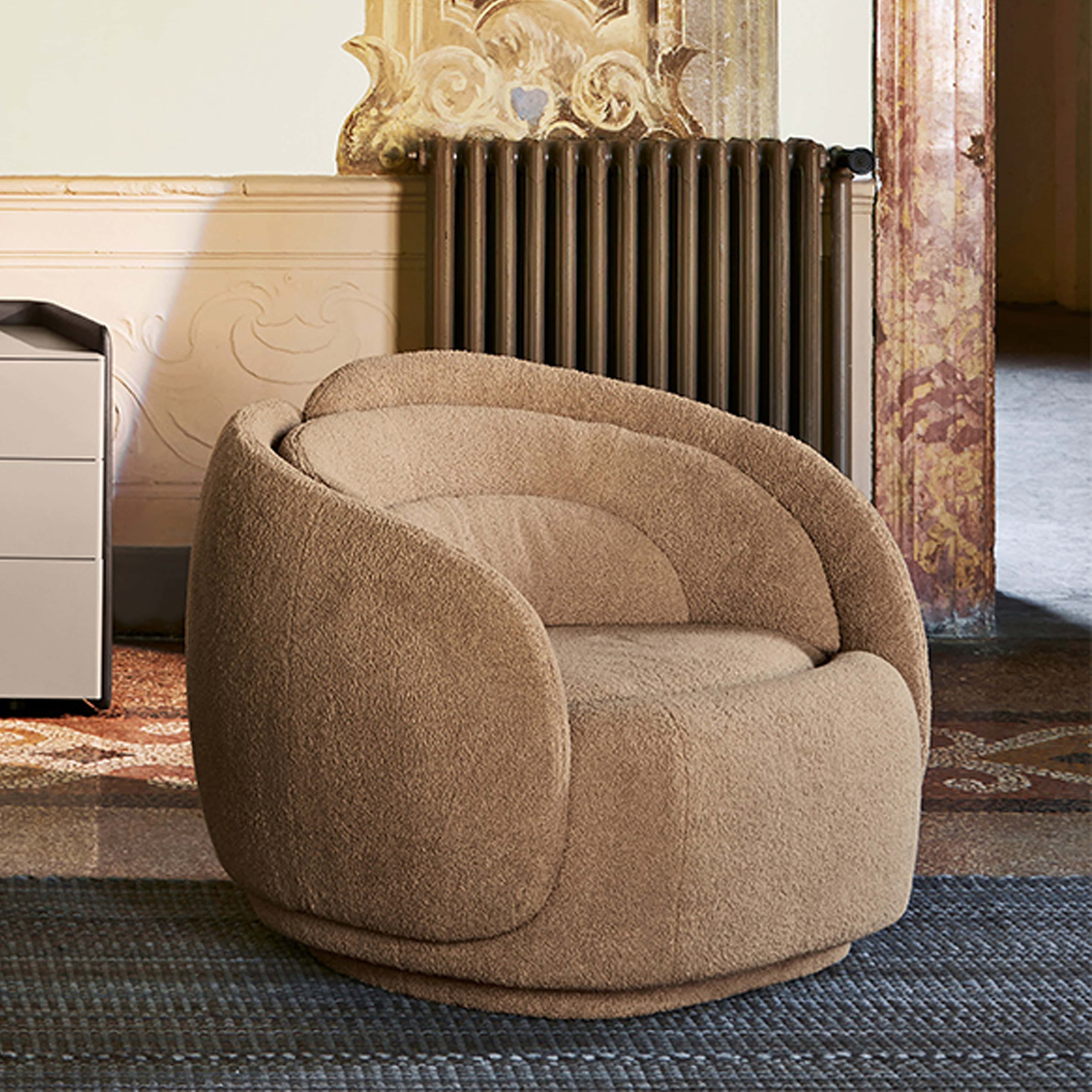 Colors Worth Catching in 2025 - pianca-peonia-armchair-other1