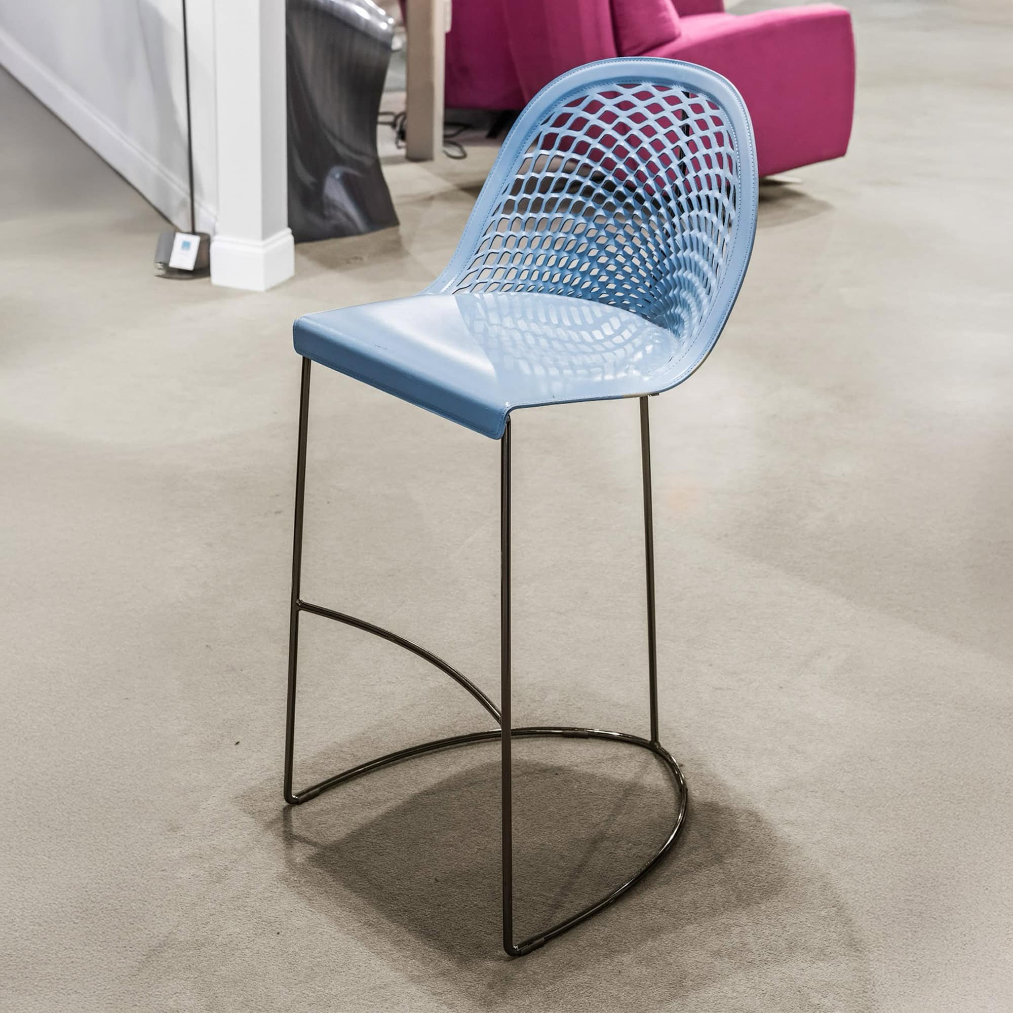 Wrap Bar Stool - instock-midjguapabarstool-1