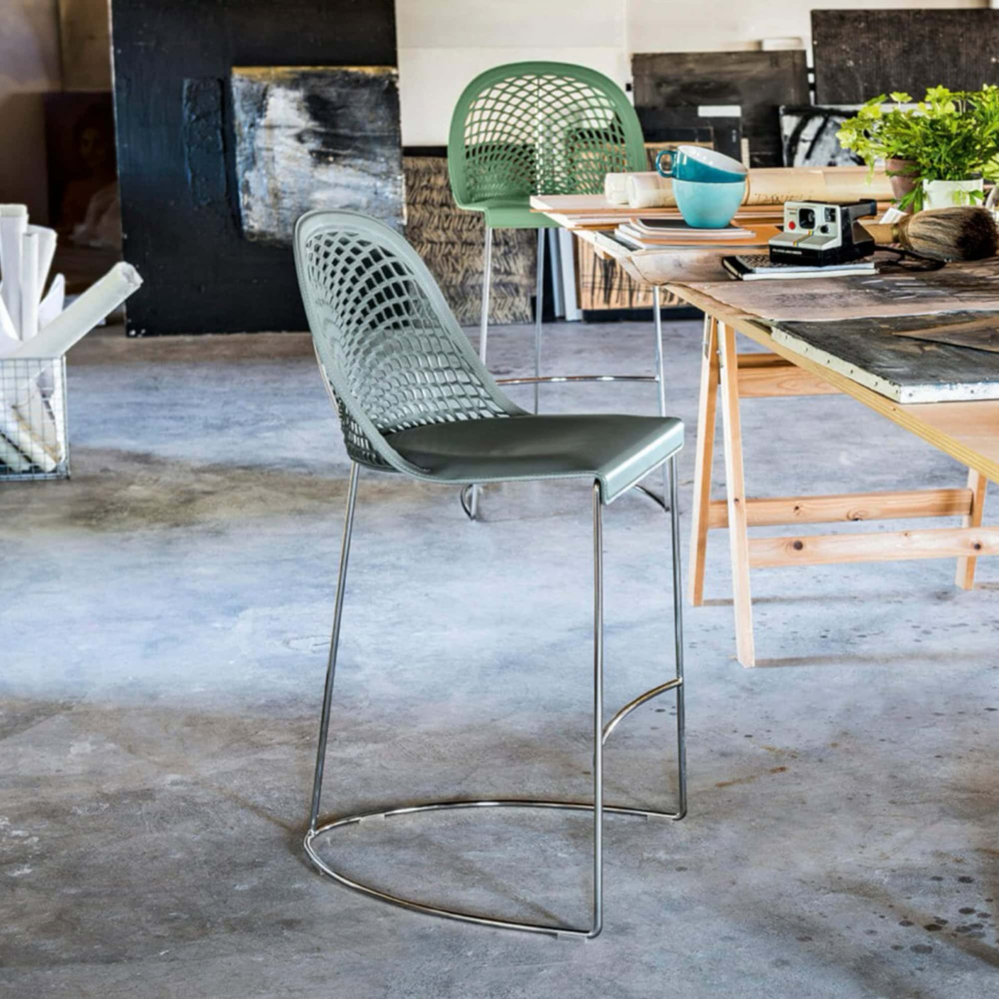 Guapa Bar Stool - midj-guapa-barstool-1