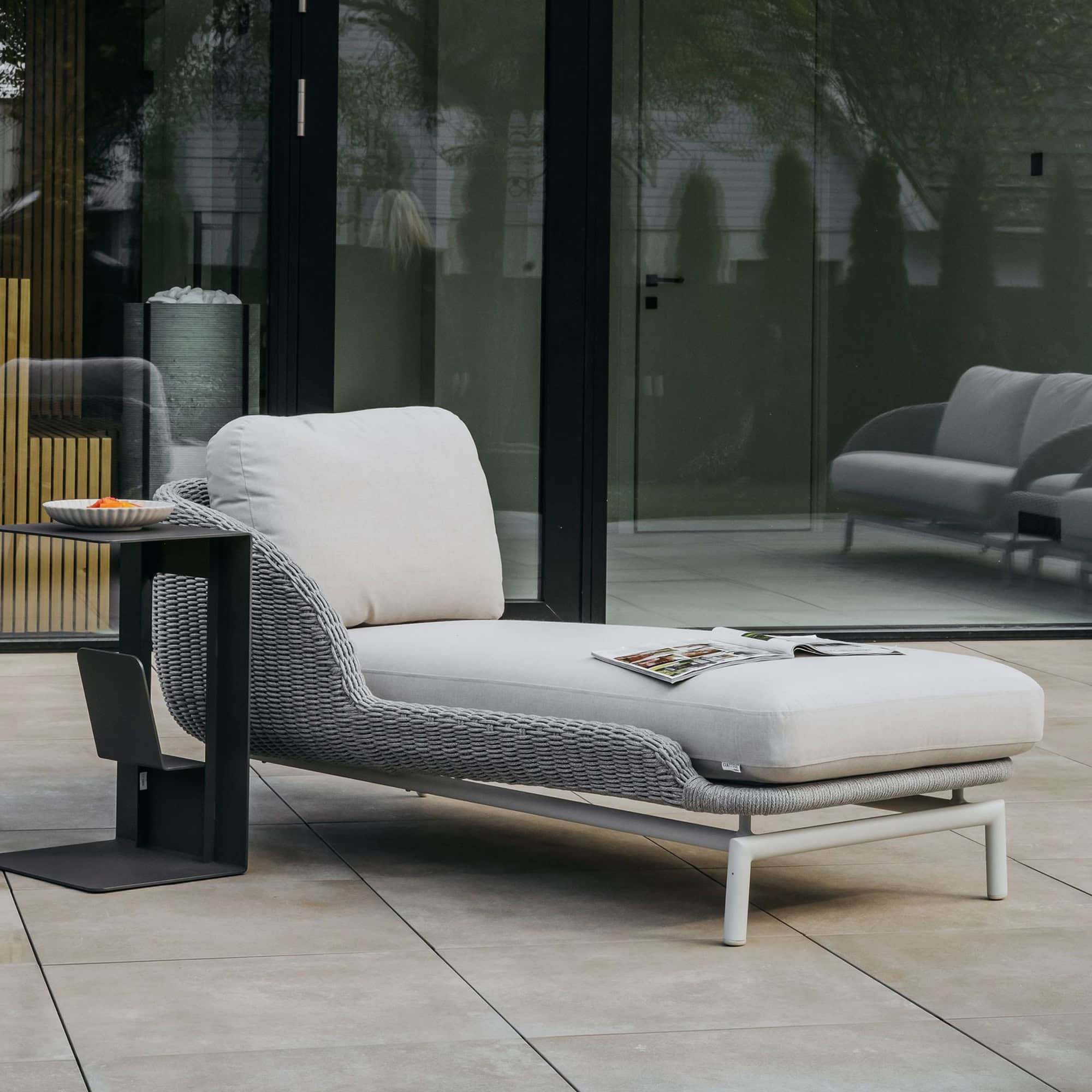Scoop Sectional - couturejardin-scoopsectional-1