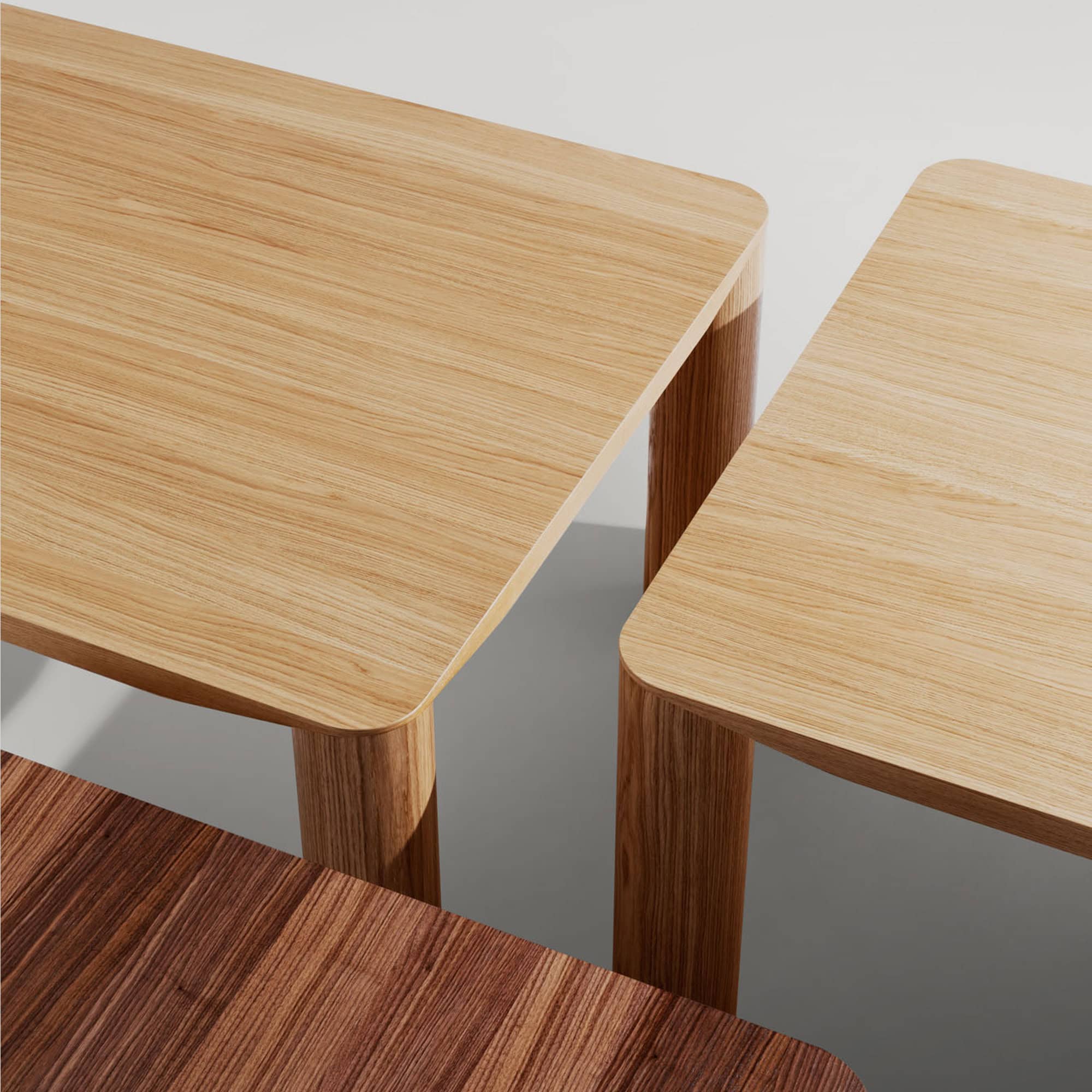 Eggen Dining Table - midj-eggendiningtable-1