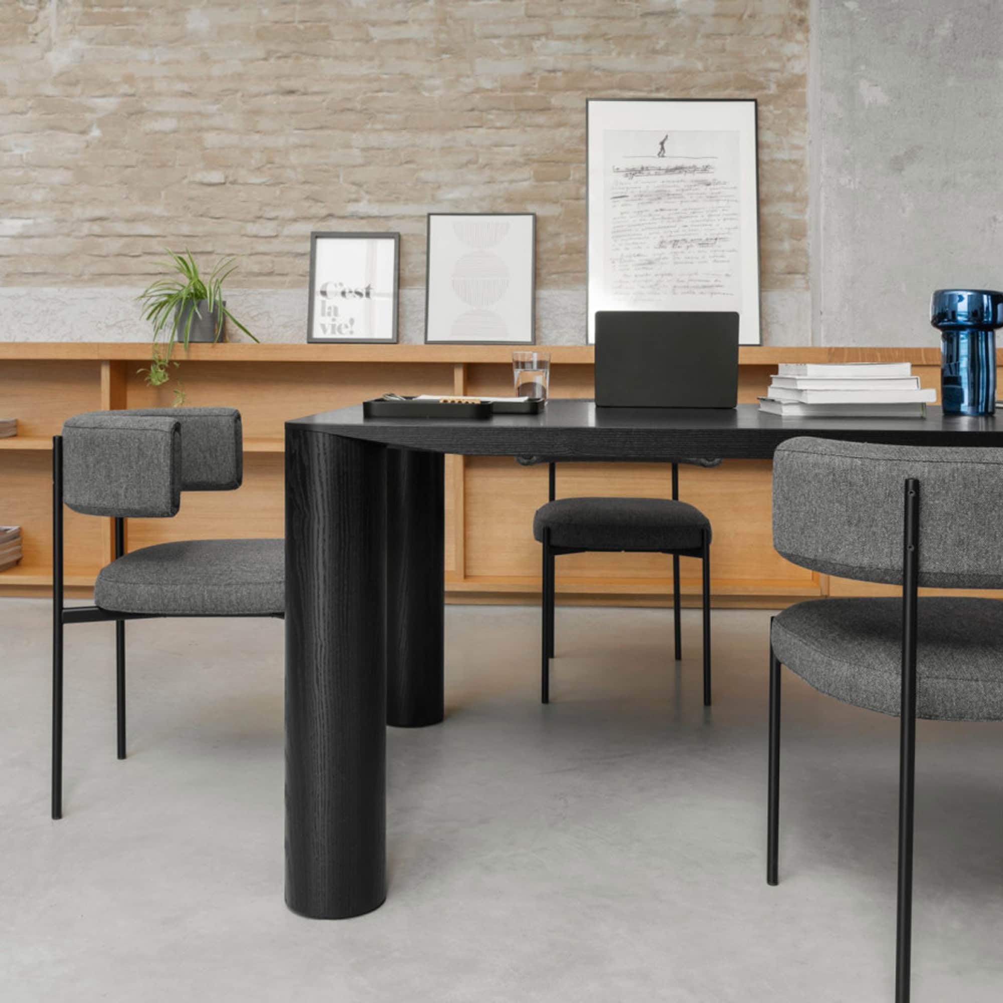 Eggen Dining Table - midj-eggendiningtable-9