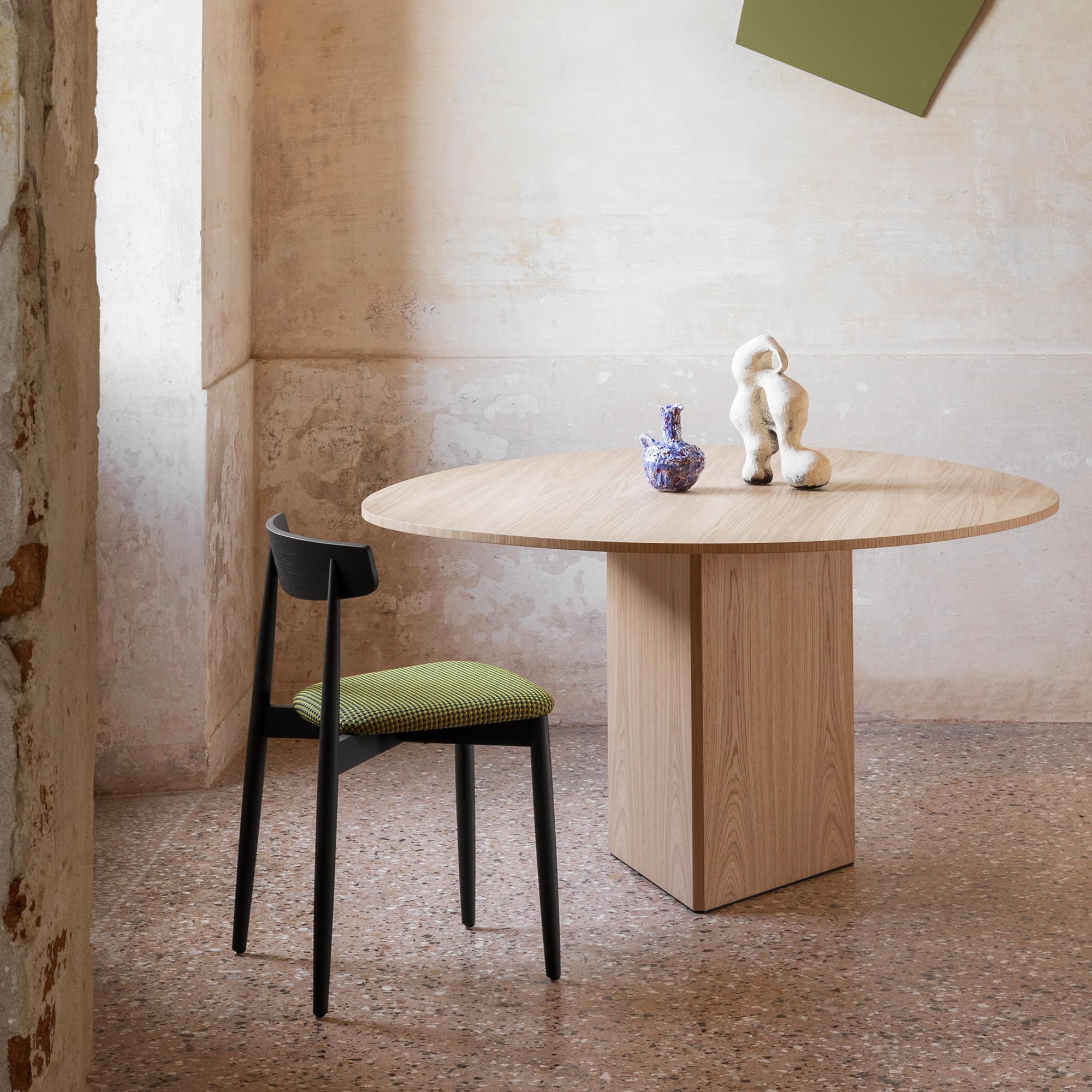 Albio Dining Table - miniforms-albiodiningtable-5