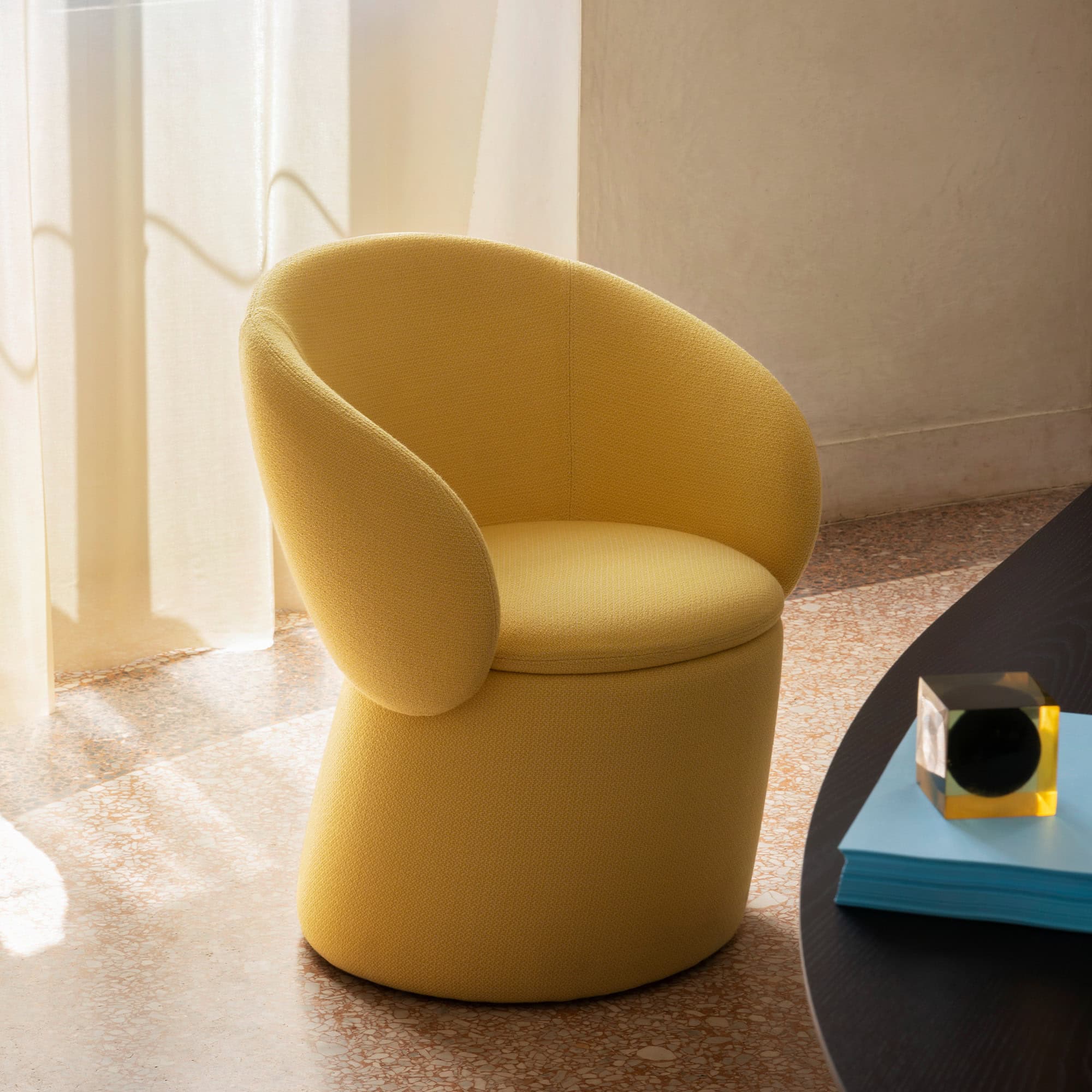 Dumbo Chair - miniforms-nebulamonacadiningchair-1