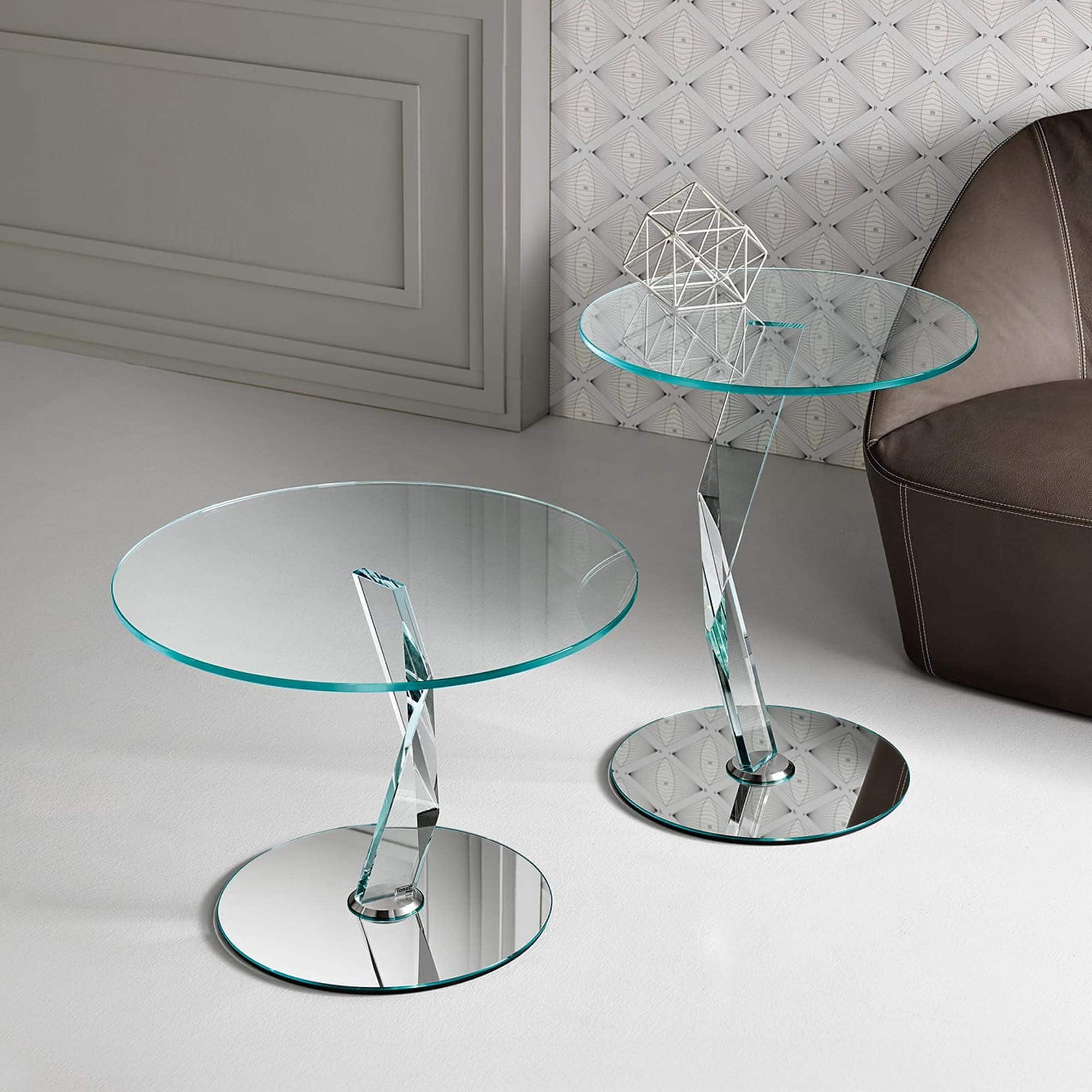 Tonelli Design: Elevating Glass to Art - tonelli-bakkarat-side-table-1