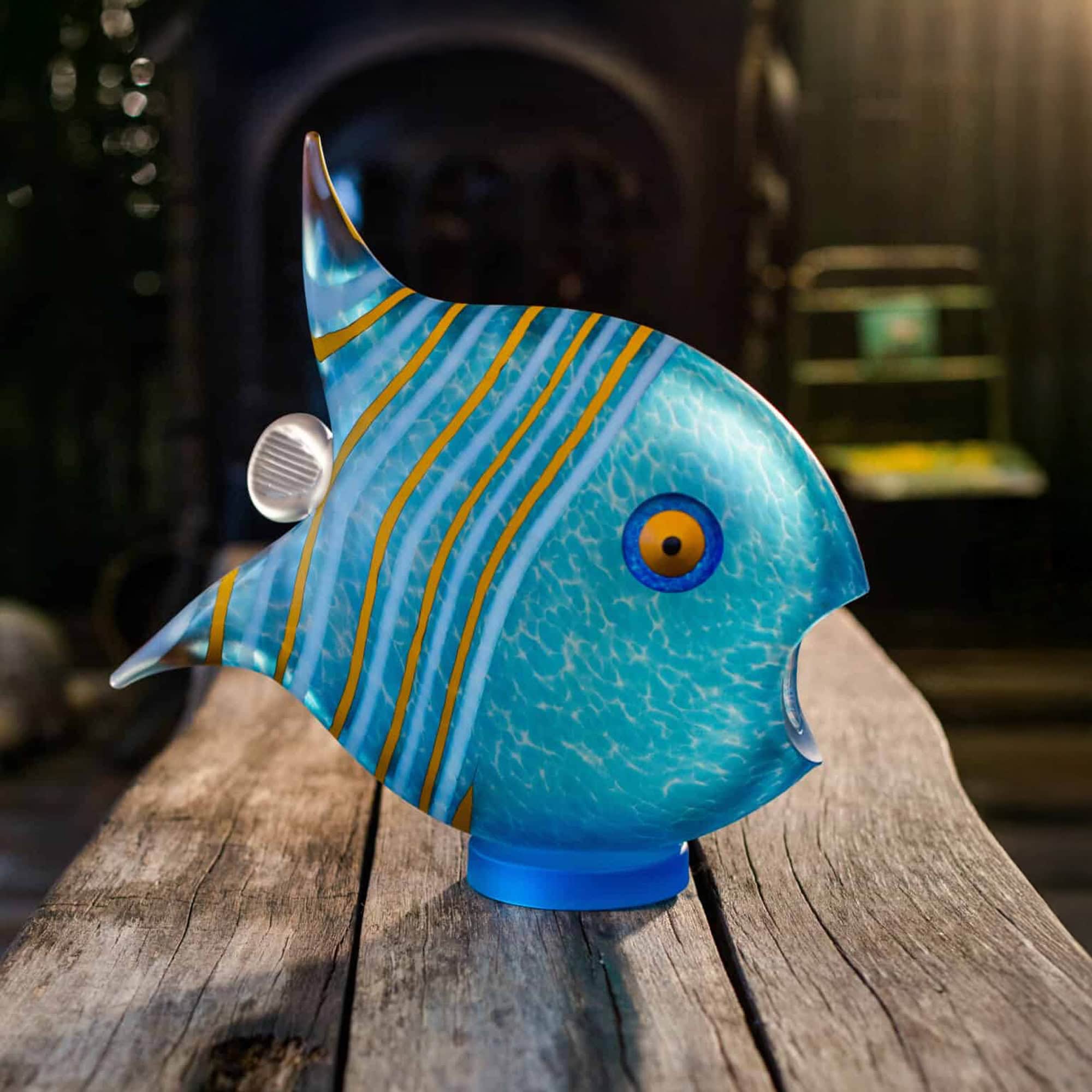 Snippy Fish Glass Object - borowski-angelfishglassobject-1