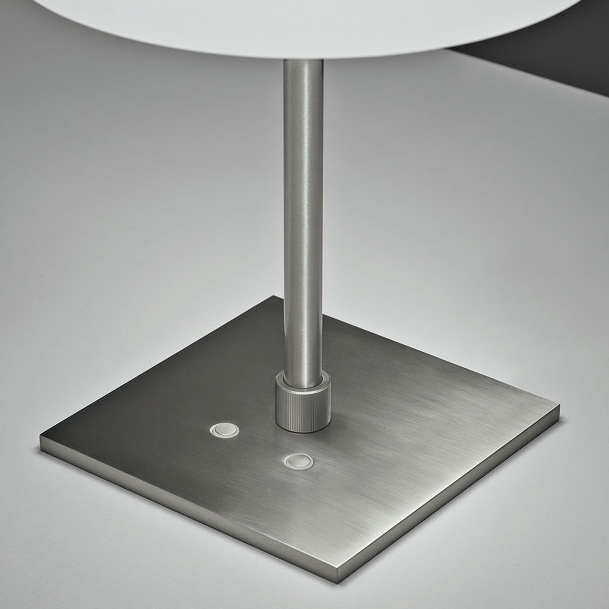Boa Table Lamp - firmamentomilano-boatablelamp-2