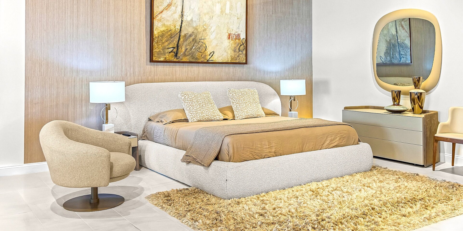 Showroom Vignette Bedroom Huppe Simone Platform Bed