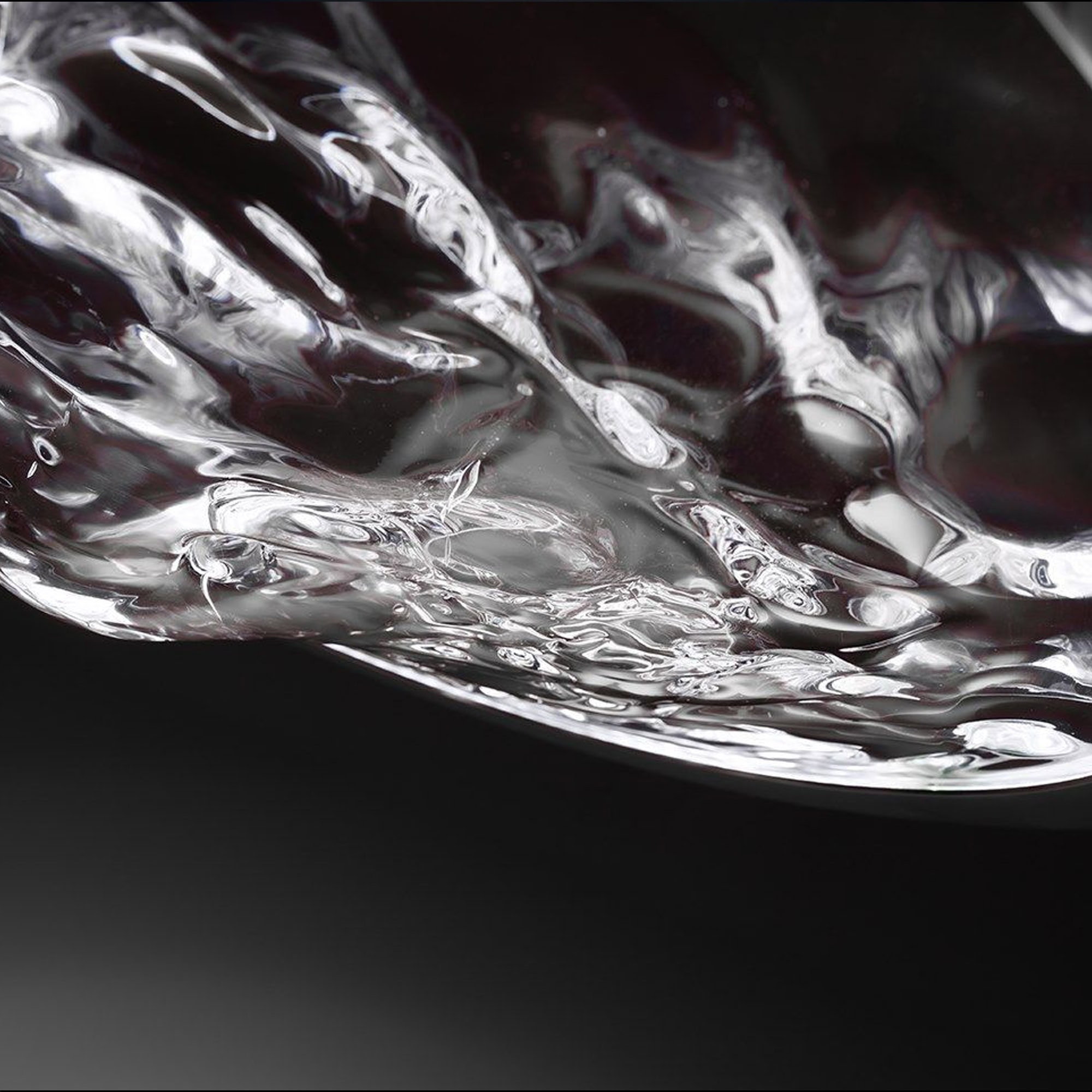 Close-up detail of transparent Murano glass shade of Acqua Murano Glass Pendant Light