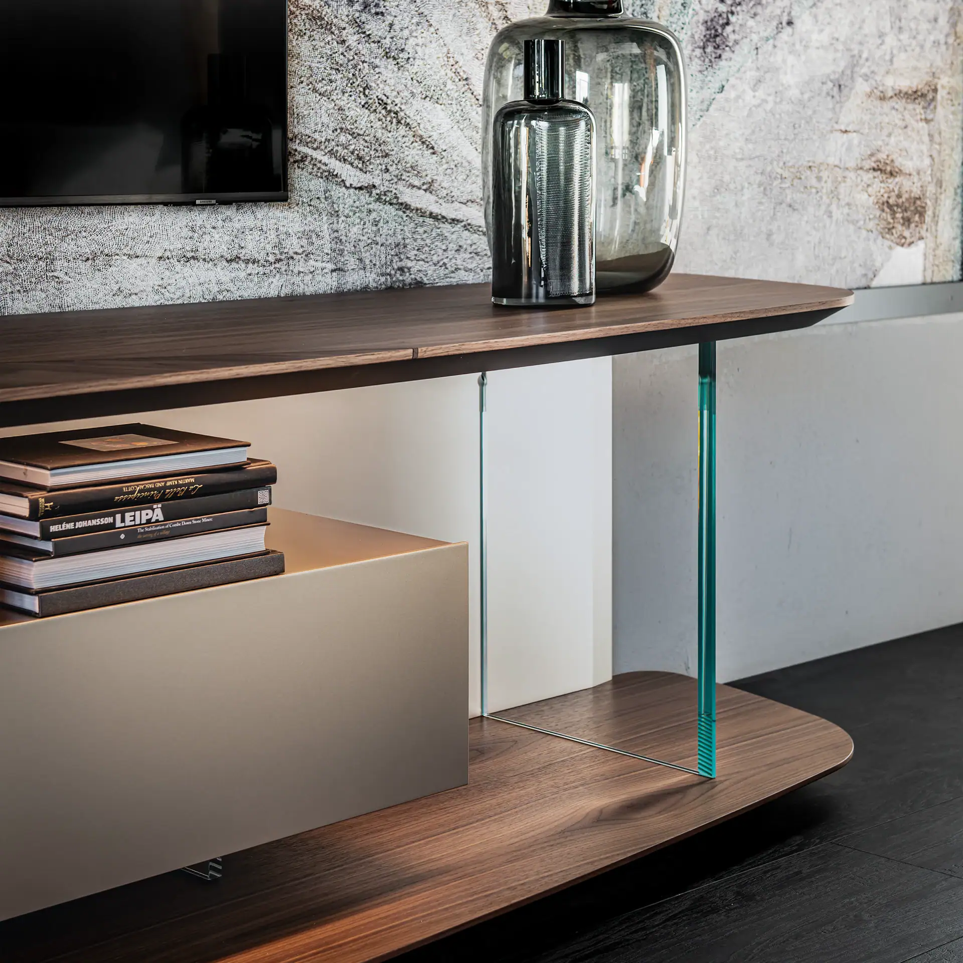 Stylish Altavista TV cabinet with glass accents and wood finish for contemporary living rooms.